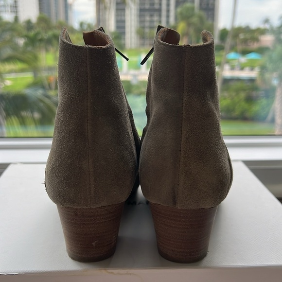 Isabel Marant Dicker ankle boot in taupe. Size 38 - Picture 6 of 6